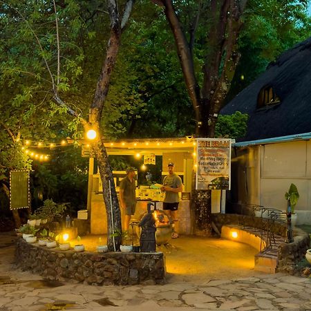 วิกตอเรีย ฟอลล์ แบ็กแพกเกอร์ ลอดจ์ Hostel วิกตอเรียฟอลส์ ภายนอก รูปภาพ