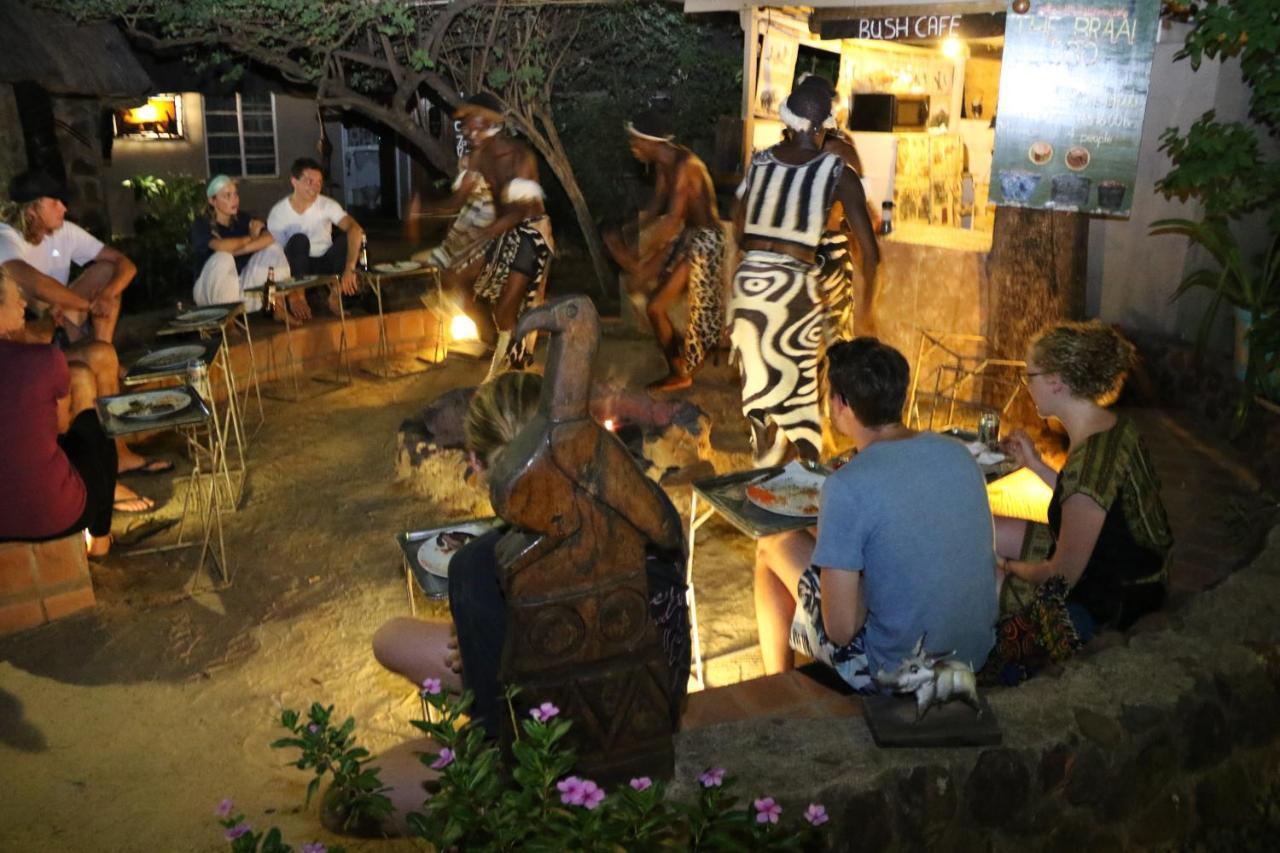 วิกตอเรีย ฟอลล์ แบ็กแพกเกอร์ ลอดจ์ Hostel วิกตอเรียฟอลส์ ภายนอก รูปภาพ